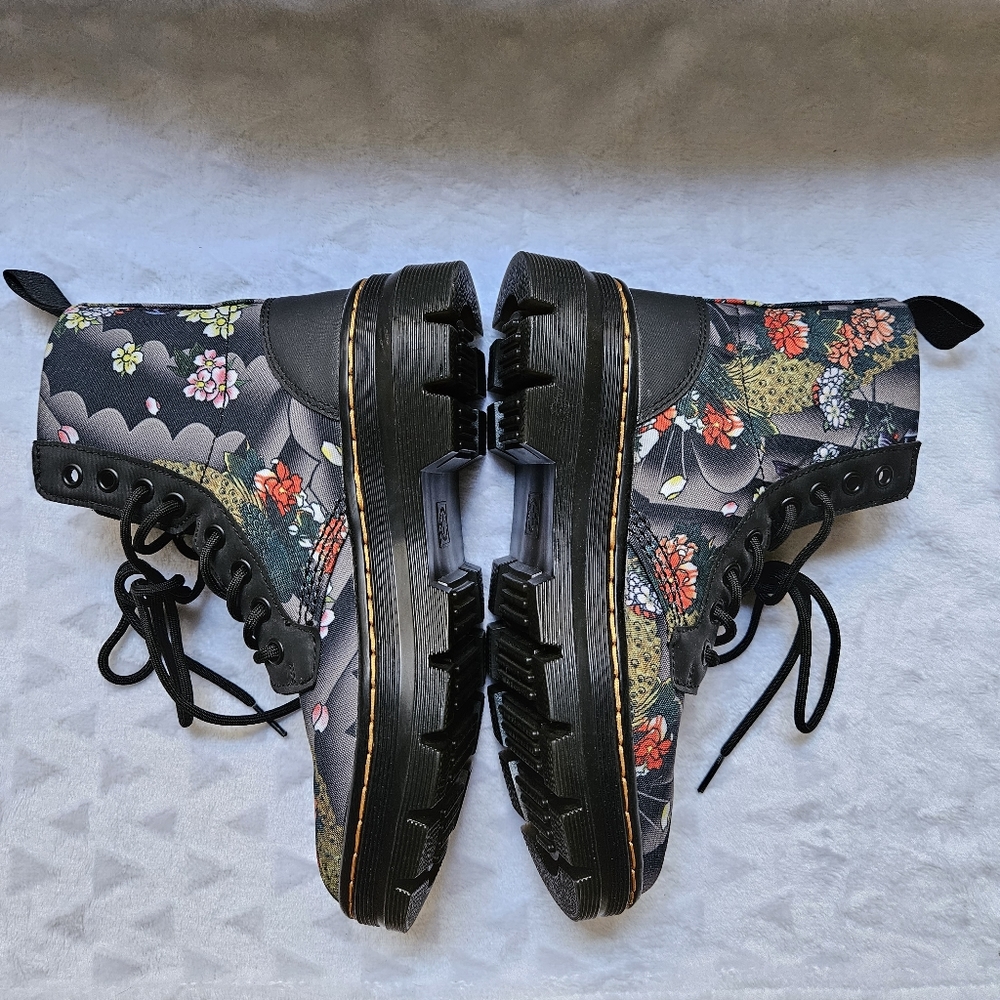 Dr Martens Combs Canvas Floral Size5 - Picture 3 of 12